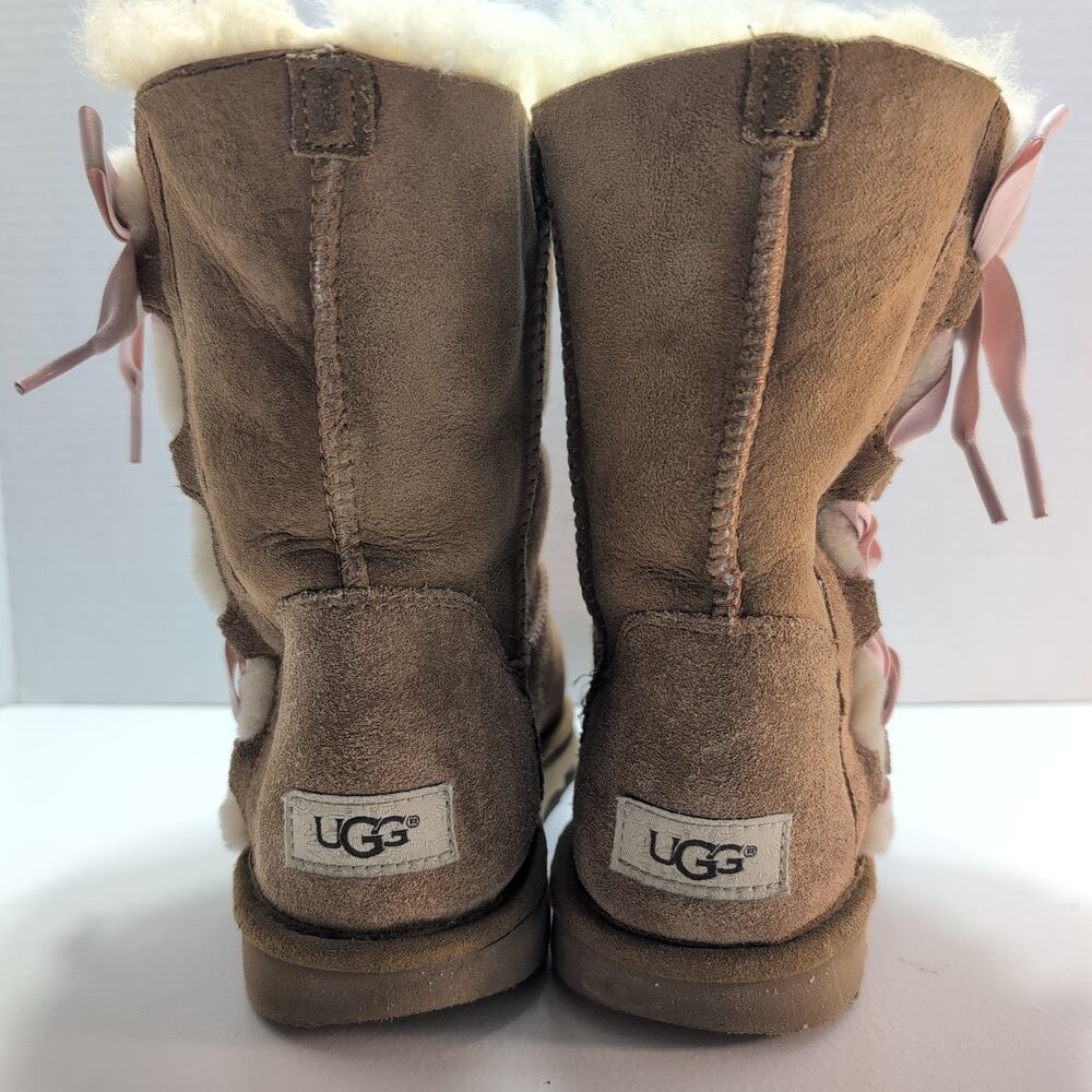 Ugg Pala Sheepskin Suede Ribbon Tie Cozy Boots Girl's Size 5 - Picture 5 of 8